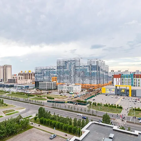 Центр Левого Берега Удобно Для Туристов Командированных Nur-Sultan  Exterior photo