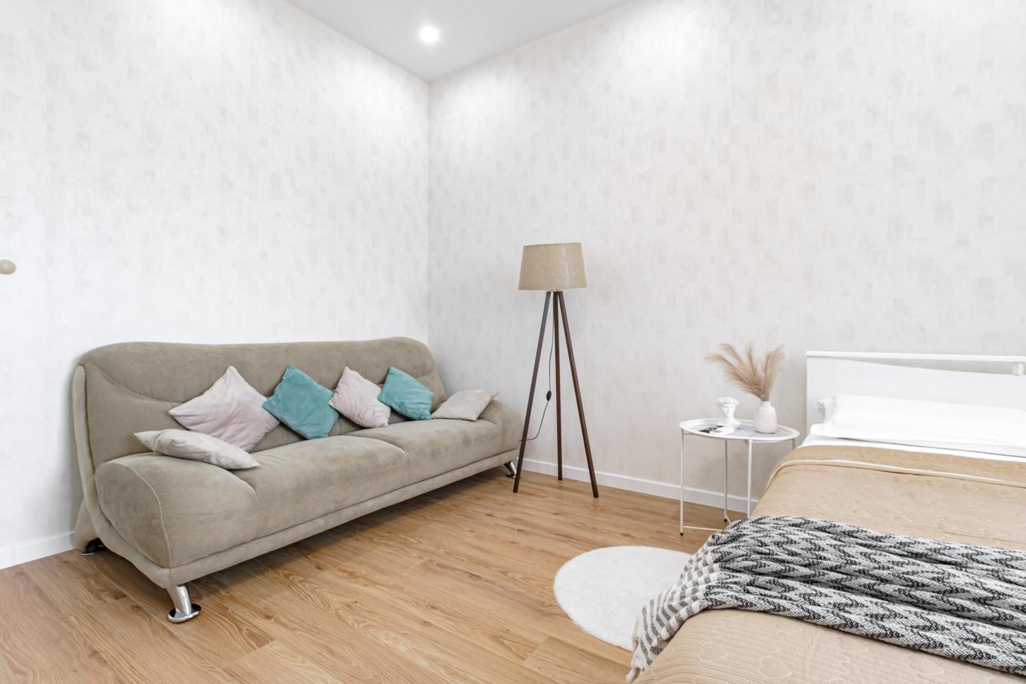 центр левого берега удобно для туристов командированных Apartment *
